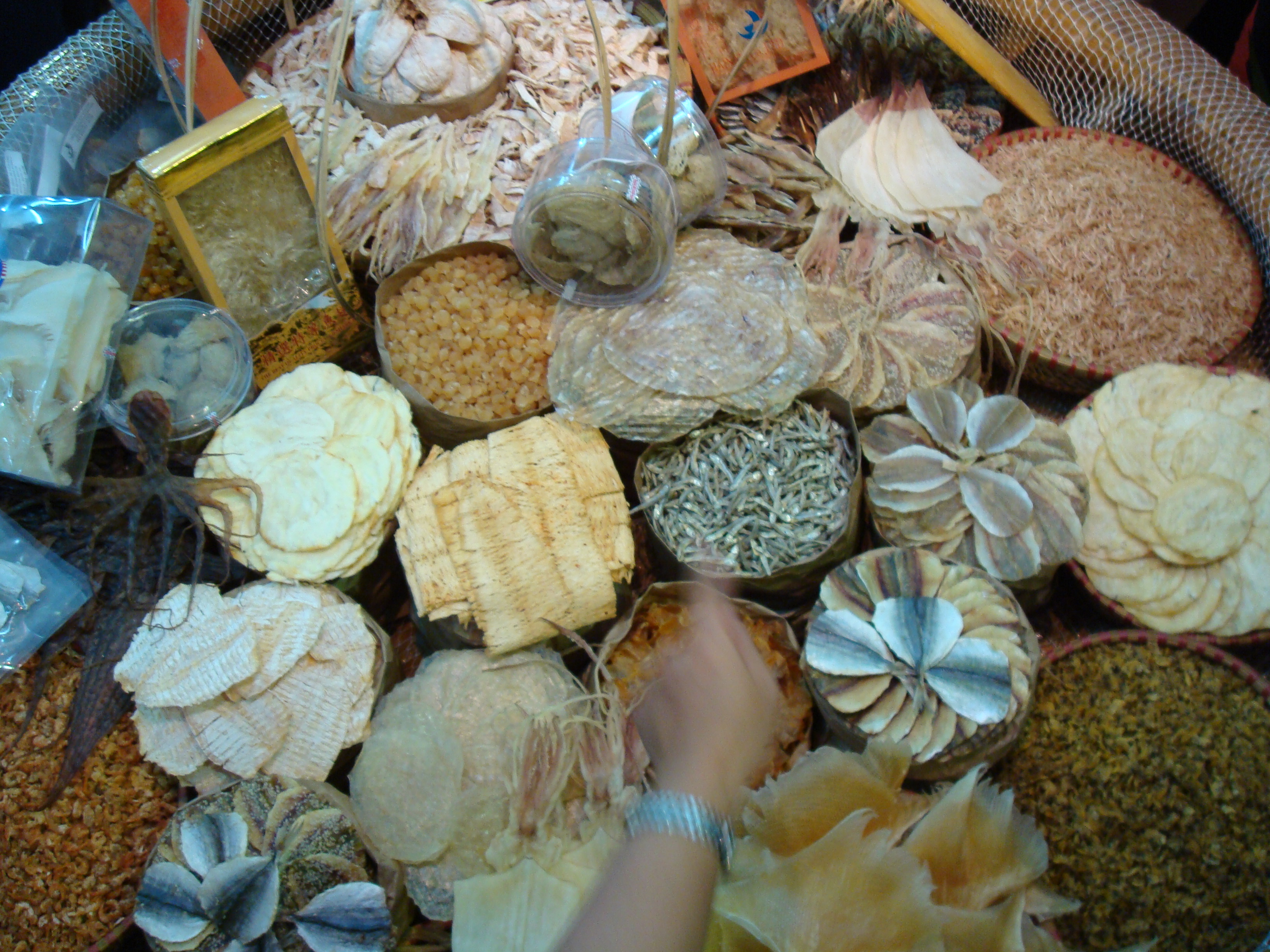 Vietnam increases exports of processed seafood, reduces frozen products to China